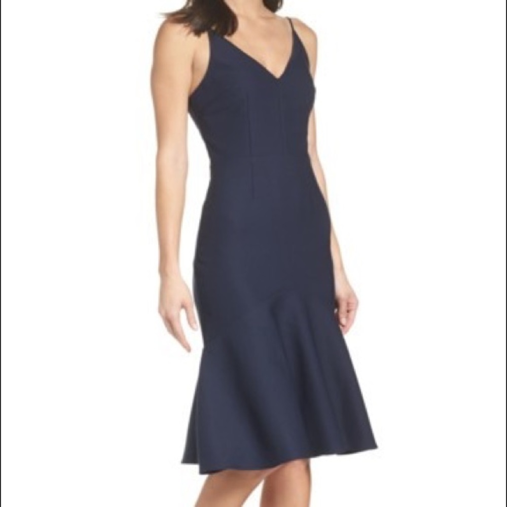 Navy Cooper Street "Azalea" V-neckline and a ruffled mermaid/Tulip Dress
